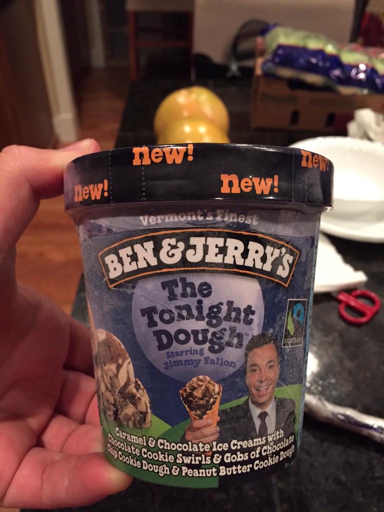 MusicLeeDaniel's tweet photo. At long last my search is complete! Got the last one at Safeway @jimmyfallon 😁 #teamsteve http://t.co/DCRSEEojOr