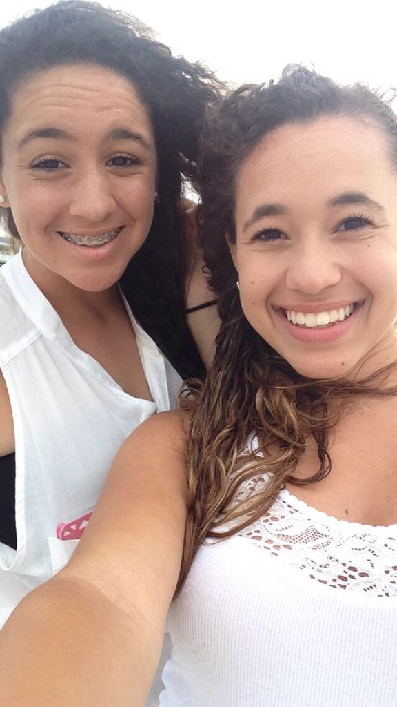 sierranikoleee's tweet photo. Did I miss #NationalSiblingsDay jk everyday is siblings day (minus my three other siblings) ๐ #MixedPower http://t.co/Johx02Y4el