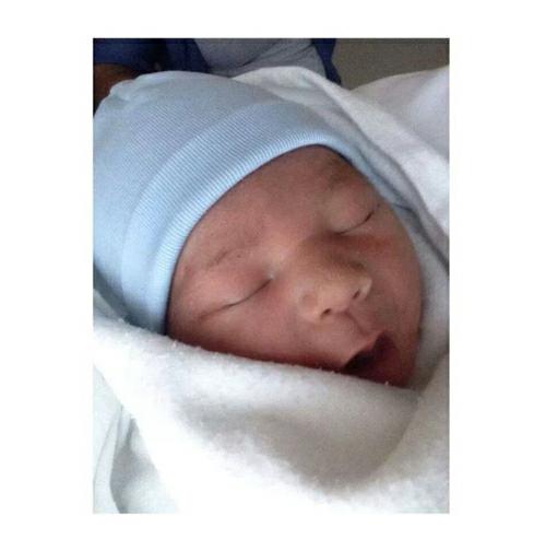 JSakaaa's tweet image. Pagi, dapet salam dari baby Hansa nih :)