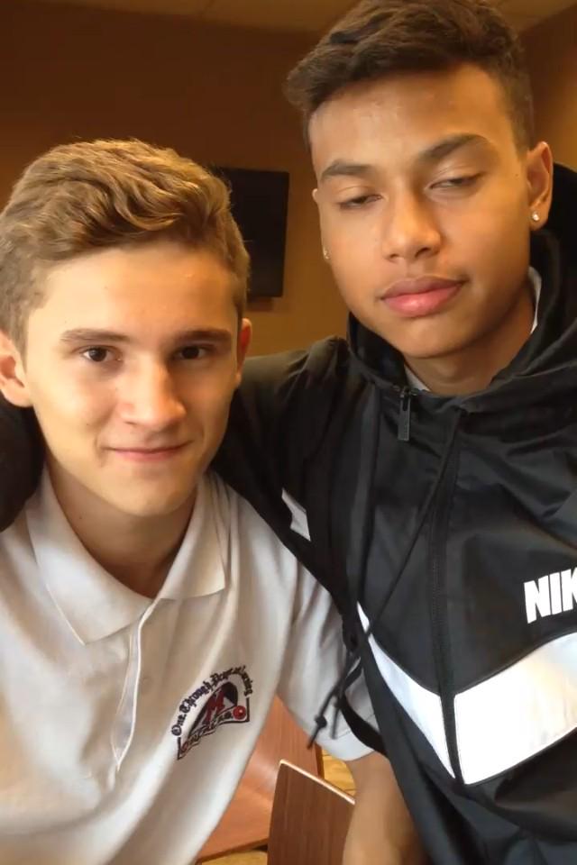 IvanKovy's tweet photo. @JustinHolness happy birthday jhol. we've been friends for so long, hope you had a blessed day♥️🔥 #emills http://t.co/7zk7ANa8oh