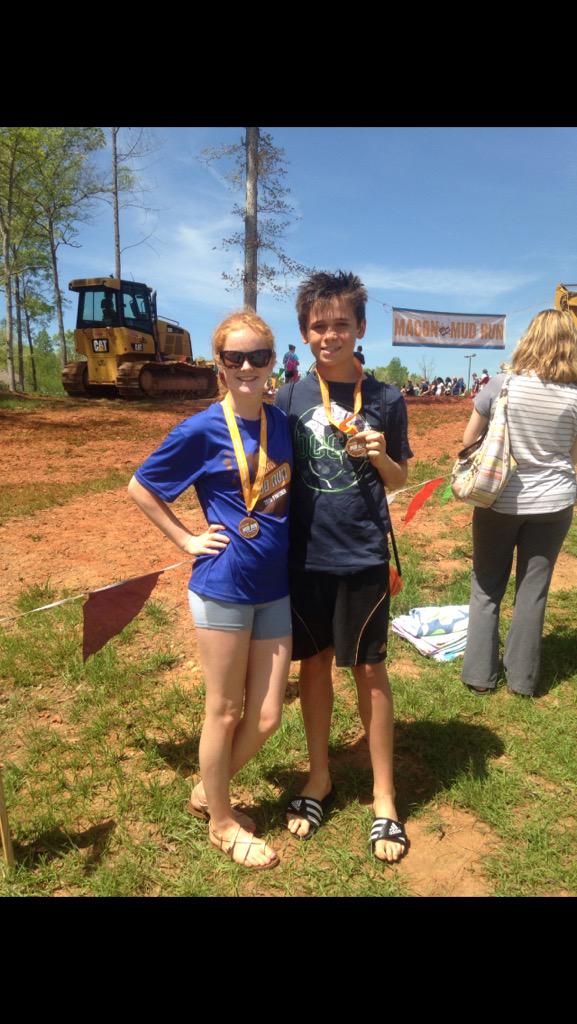 Lukesemones's tweet photo. After the run so we were both a little off ππ but i got 1:09 for my time ππ @megan_b0lt0n #maconmudrun #meg http://t.co/pcZJ6YwBC4