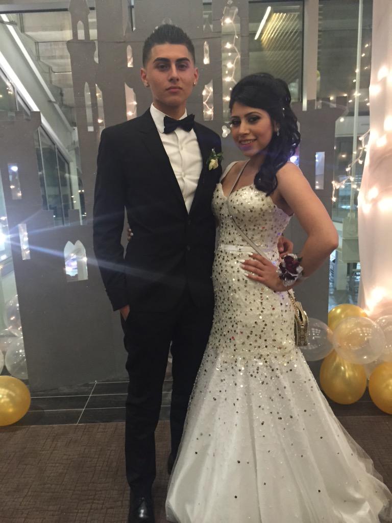 Little_love31's tweet image. 💀😎😈 #oneinthesame