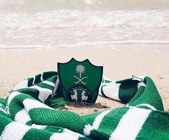 foreveralahli's tweet photo. صباح الثقة بالملوك يا مجانين ..!!
#الاهلي_القادسية 
 http://t.co/eaH9Qc8BBU