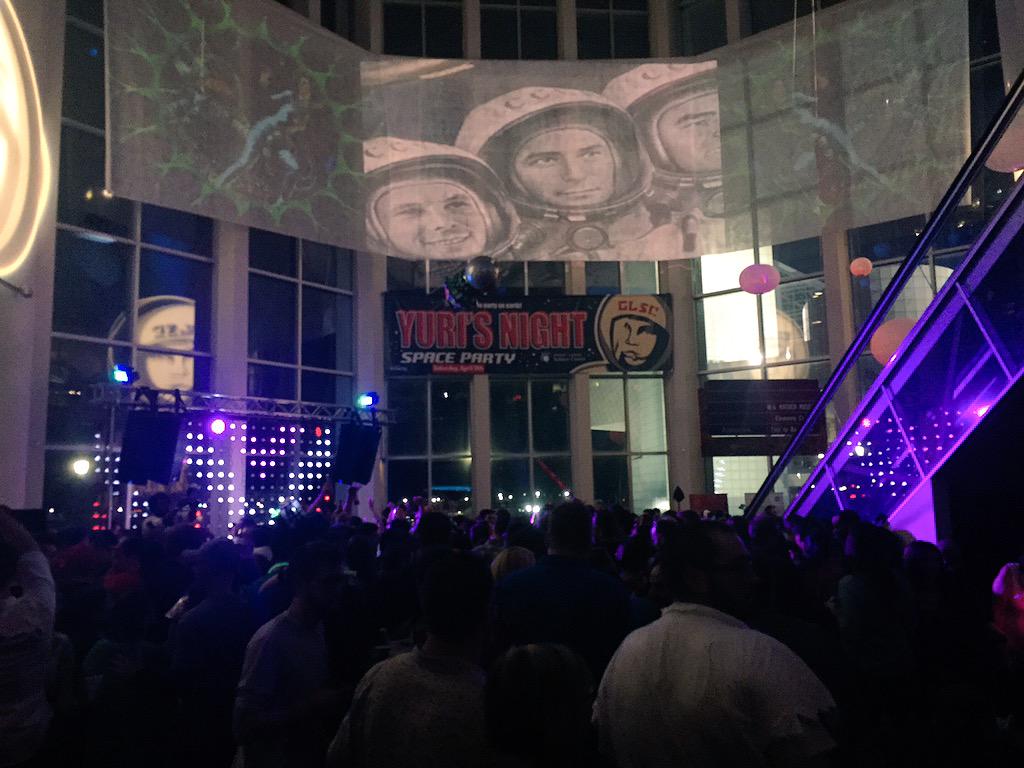 GeekCLE's tweet image. #YurisNightCLE