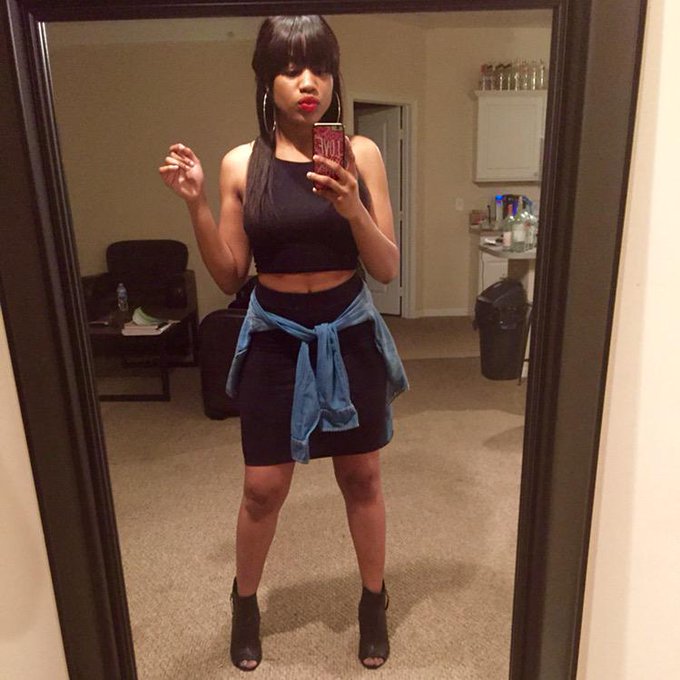 Watch brit.'s leaked NSFW photo on TwXstars