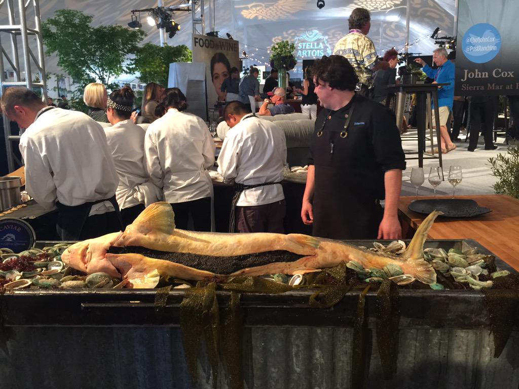 rpowellmbay's tweet photo. Great time at Pebble Beach Food & Wine today! #pbfw2015 #PBFW @SmuVirginia http://t.co/m1GXJZZwen
