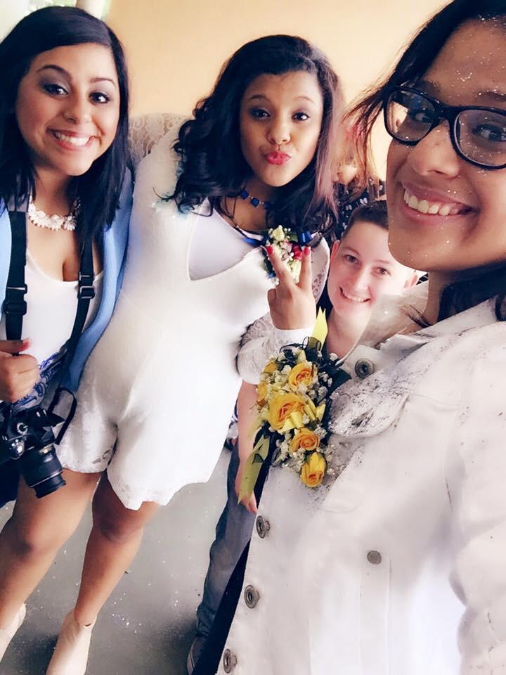 GonzalesAddy's tweet photo. Amaziiinnngggg day π #babyshower #WasASuccess http://t.co/Kv6qpjhqFm
