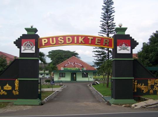 Gunawan_XVIII's tweet photo. Kalo Lo Angkatan XVIII,, Pasti Lo Inget dengan Tempat ini !! Rindu Kalian Semua Saudara2ku :( Cc: @PurnaPraja18 http://t.co/xiFSPDN381