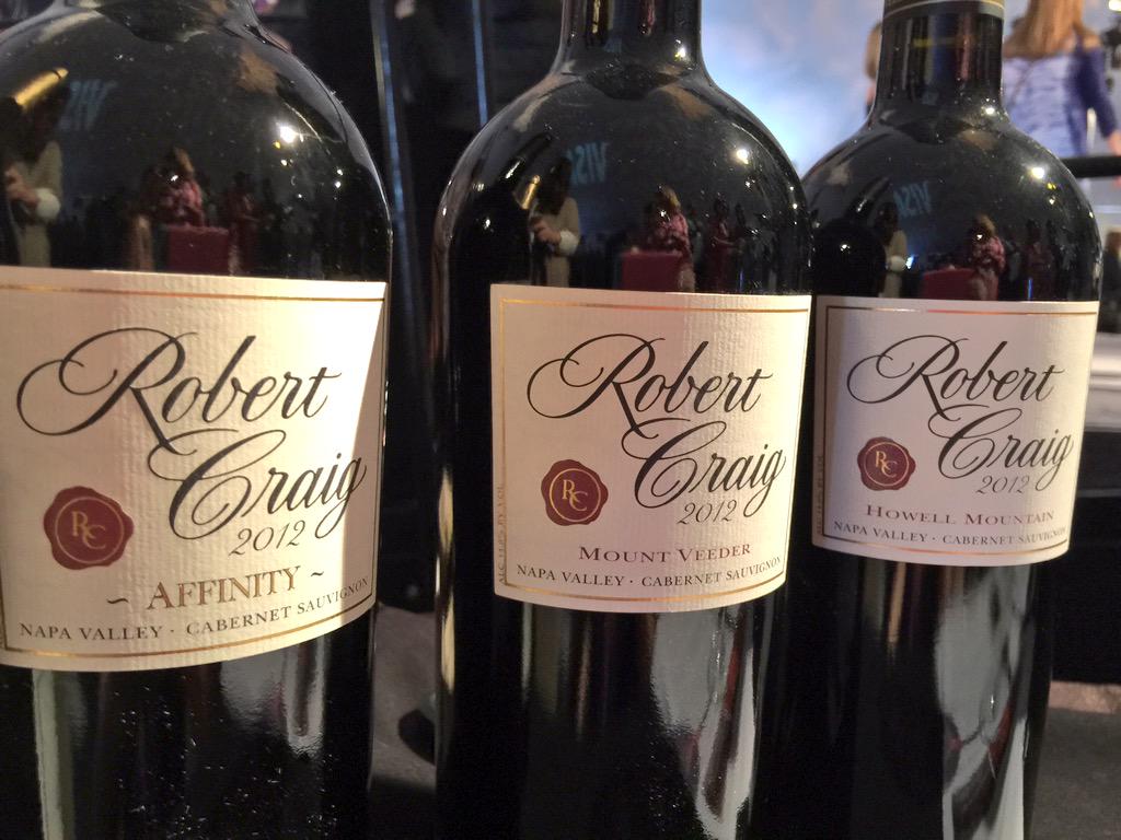 DepLifestyleMag's tweet photo. @RobertCraigWine Napa Valley @Lexus Grand Tasting @PBFW #PBFW #PBFW2015 #PebbleBeach http://t.co/OYBqzrNT2A