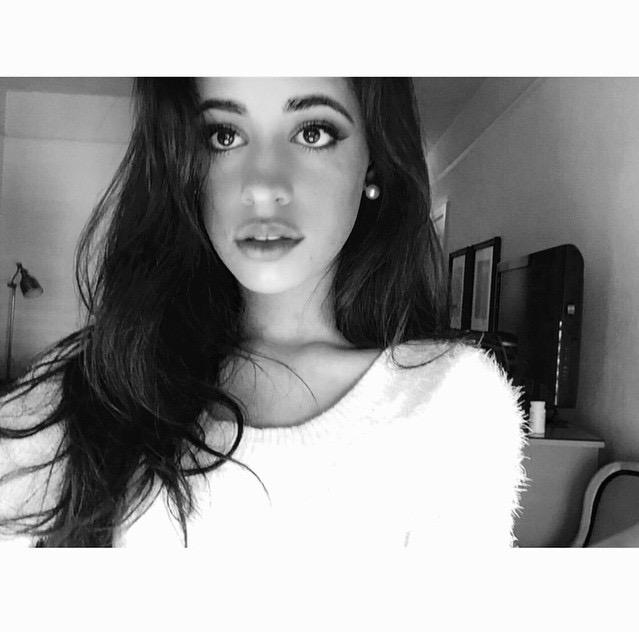 Camilacaxello's tweet image. 🌚🌑🌞