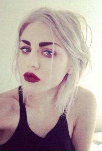 AlluringGoth tweet picture