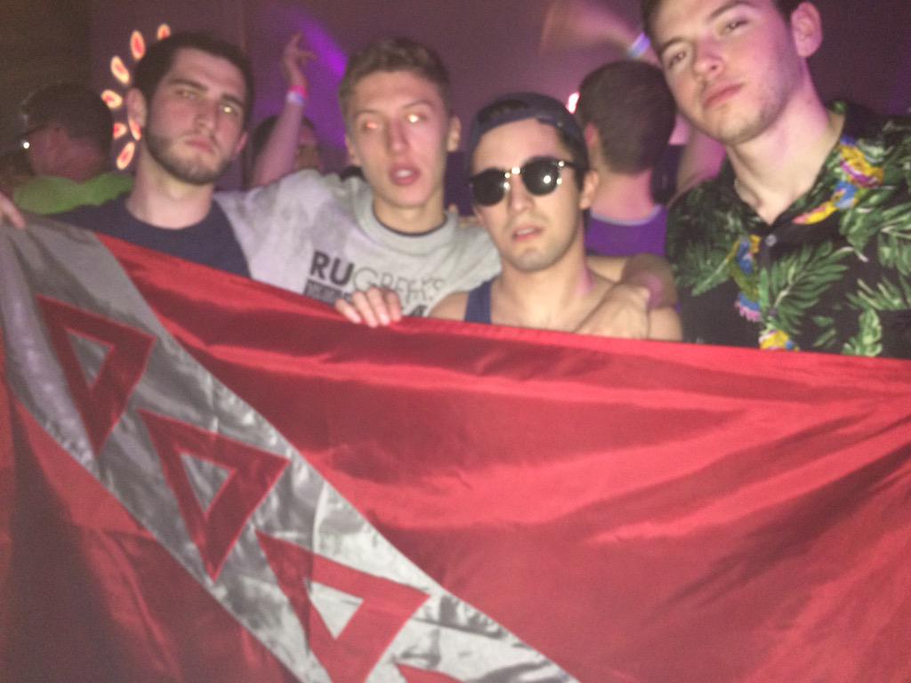 RutgersTKE's tweet photo. Brothers representing at Club DM #FTK http://t.co/myQ4MDGuNS
