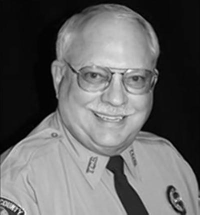 thebaxterbean's tweet photo. Oklahoma Cop Kills Unarmed Black Man After 'Confusing' His Gun With Taser (VIDEO) #EricHarris http://t.co/pHnuYTxqOH http://t.co/7khdMuYfoP