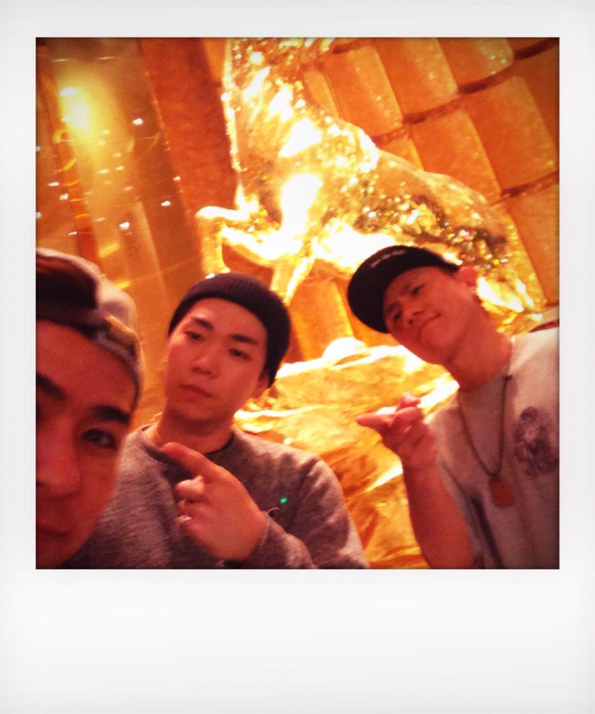 Yassflow's tweet photo. Im going buck home 
I enjoyed Macau  
Thank u zero hoan and all 
Hope to see u soon http://t.co/nCJIeIlhmH