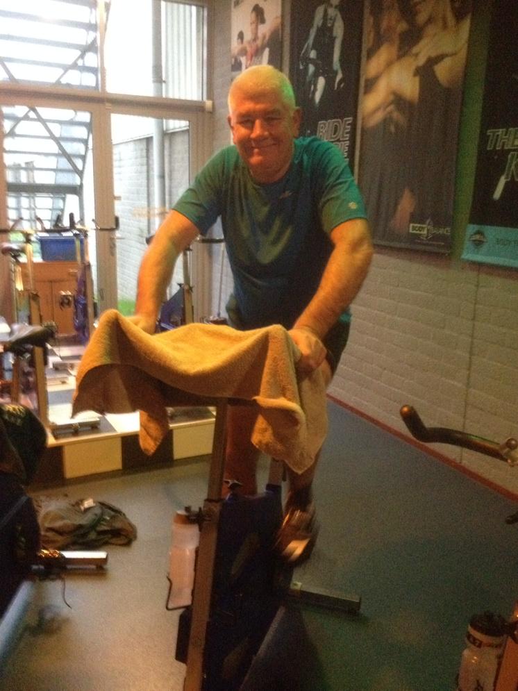Nu eerst lekker sporten bij <a href="/SportsPlanet_1/">Sports Planet</a> Een goede en fitte start van deze morgen. En #gezond #gezellig