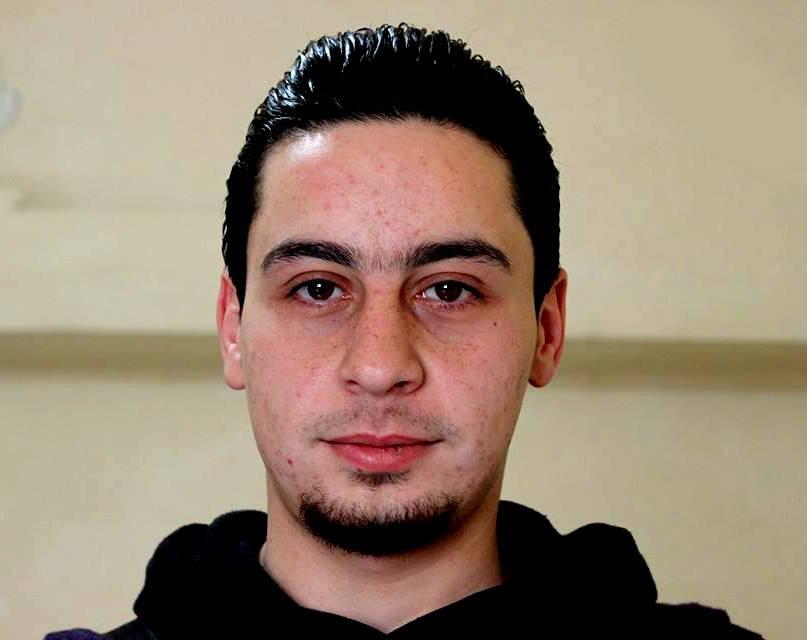 spaceofhope's tweet photo. محمود مشمشان شهيد فسحة أمل في مجزرة مدرسة سعد الأنصاري #حلب . لشهيدنا الرحمة http://t.co/awcVgHm37X