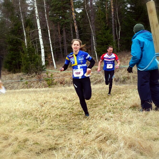 Kajsa R gör ett kalaslopp och tar in laget på 4:e plats!