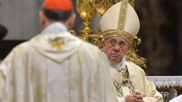 CCYDBm7UwAACnOn.jpg:large