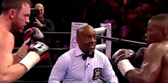 SportsJOEdotie's tweet photo. GIF: The referee for Andy Lee's fight last night was absolutely gas http://t.co/zD1oJ0kWDc http://t.co/FZfhFLTtzp