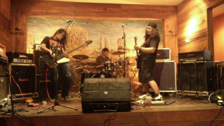 Sound grunge dahsyat dari <a href="/aliensick/">ALIEN SICK</a> membakar Cowboy Bar!!!  #RasaSayangeFest