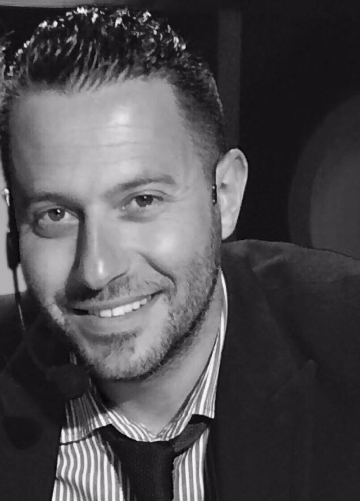adelkaram9's tweet photo. شو هالصباح البشع، الله يرحم شبابك يا عصام، ويصبّر قلب إمك وخيك وخيّنا وسام... المسيح قام حقًا قام #عصام_بريدي http://t.co/VrWJ3vVjVt