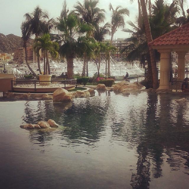 AACabobyBea's tweet photo. Puerto Paraiso Mall in Cabo San Lucas. #FindAReasonToGo #GrayLine #LosCabos #GraylineLosCabos #Travel #TravelInMex… http://t.co/02hYDhe0eK