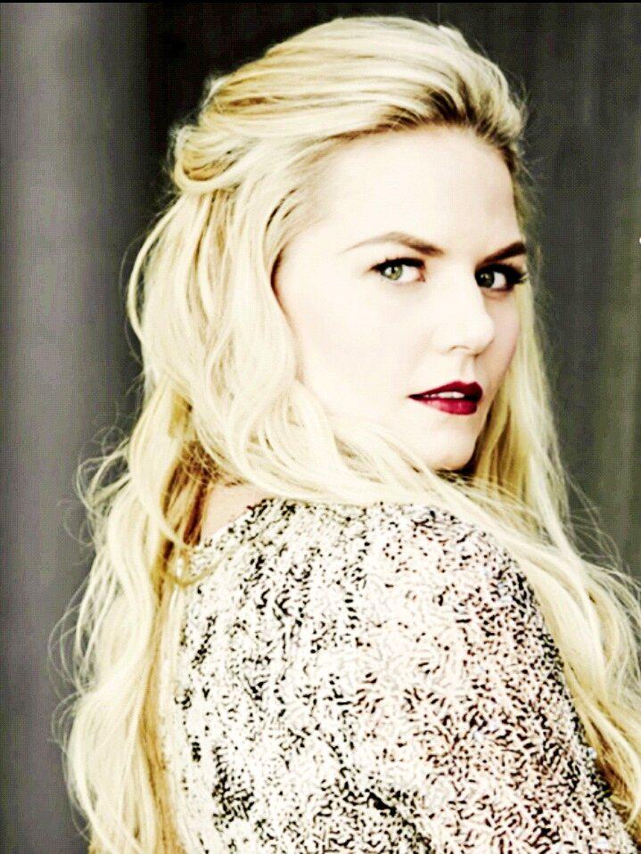 Happy birthday to the amazing Jennifer Morrison :) 