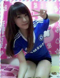 TheBluesNews's tweet photo. "Malam Blues.
Mimin Udah Siap Nih Buat Nobar Bareng Keluarga Besar.
See You....#KTBFFH" http://t.co/KrKEnYWqAa