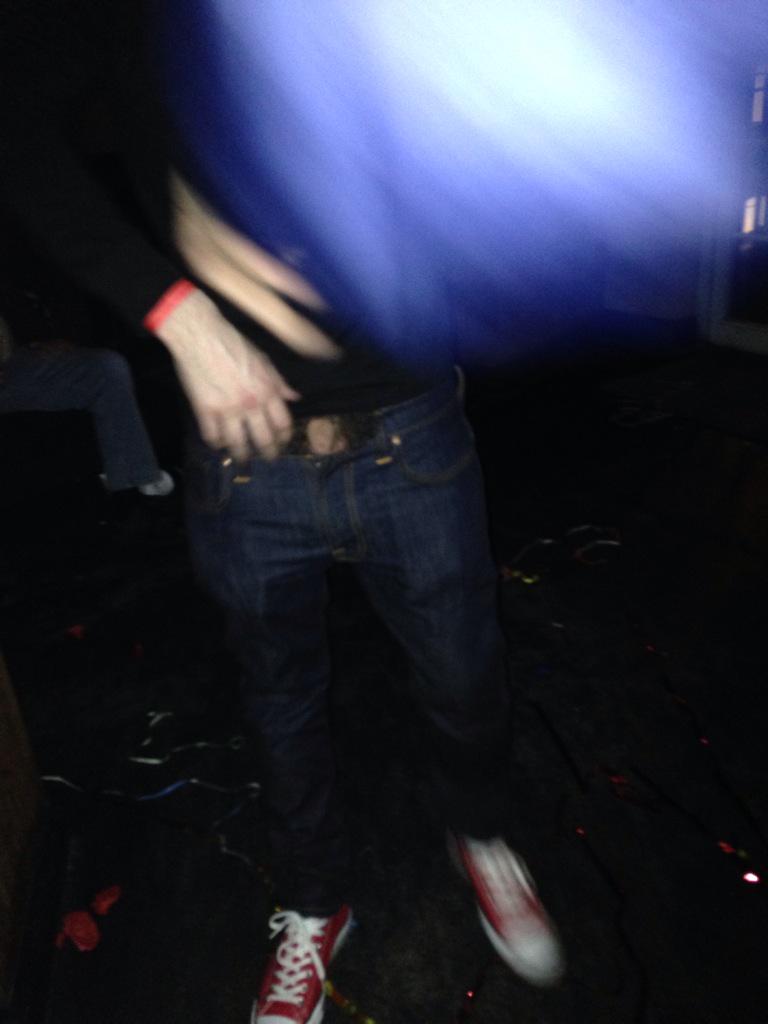 garethstancer's tweet photo. @nickhunt_91 look it's like a penis, only ALOT SMALLER! http://t.co/fUj2M4Kstw