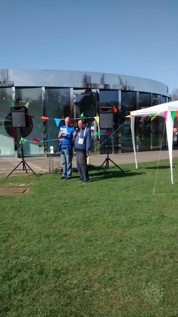 liampdwyer's tweet photo. Great turn out 4 @dsetters @cycle2spain @mndcampaigns @mndassoc @ #PrioryParkReigate 4 #MND #cycle2spain http://t.co/bdsfvboY9o