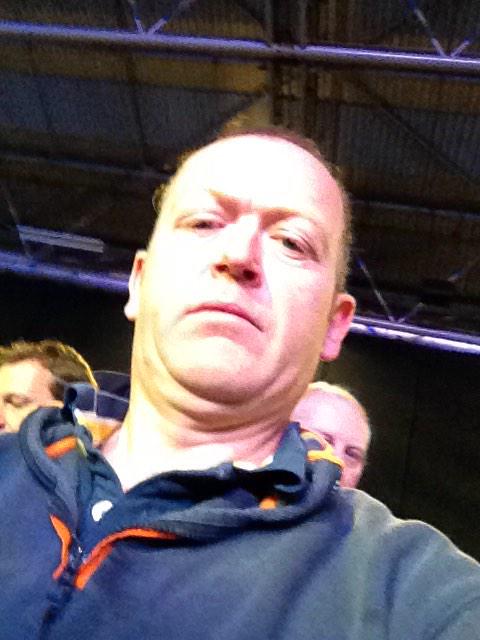 Simonwi0's tweet photo. First selfie; thought it was a good setting for it! Did it get my good side? @TheGadgetShow #gsl15 #gslsupertheatre10 http://t.co/6YCJaFBFxl