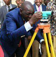 TechMoran's tweet photo. Dp Ruto be like... 'Io shamba ya Daadab Iko tu sawa' ~~> http://t.co/pMjCcd5gId