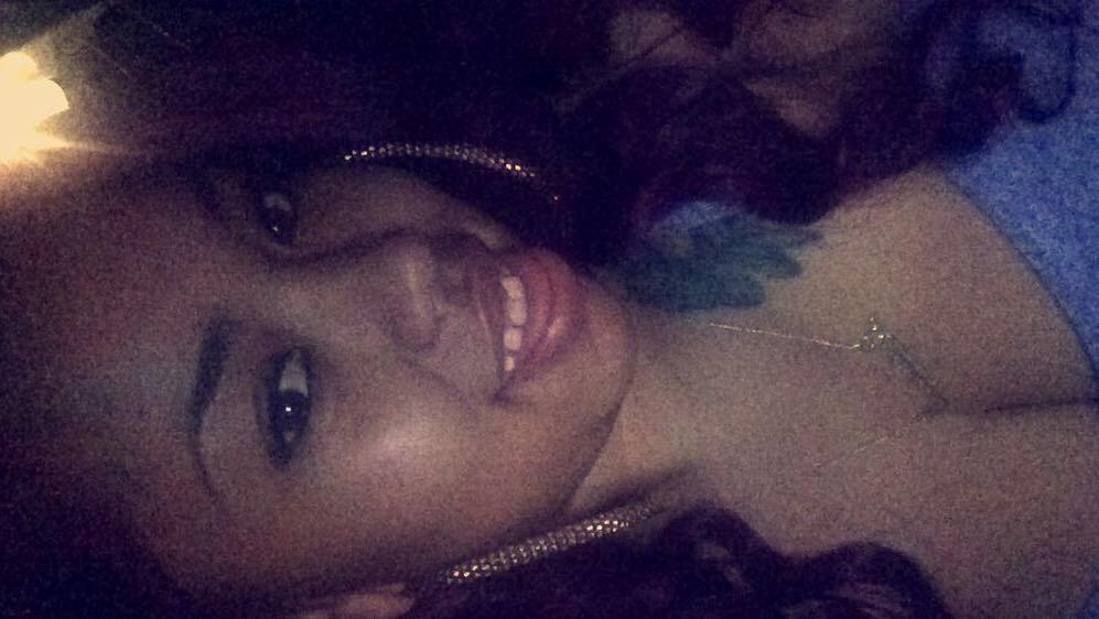 LittleAari's tweet photo. waiting on my nigga to call back 😫#freesmac 😂😛 http://t.co/1kejFAaVbE