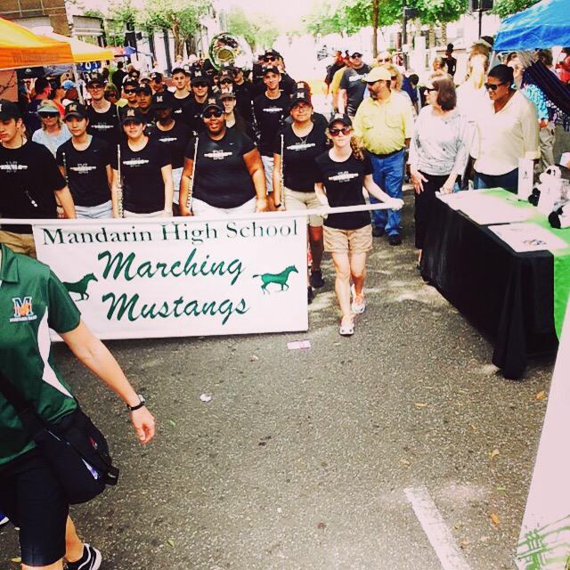 SchultzCenter's tweet photo. The Mandarin Mustangs marched through #OneSpark Sat. For the #EdSpark venue! We hope you didn't miss them! http://t.co/2C4OPYXXkH