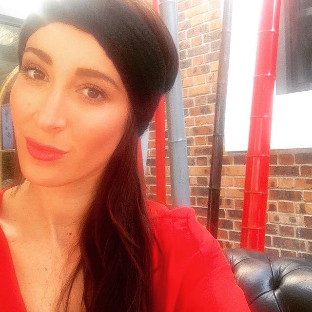 RemiDempsey's tweet image. Kenza Farah métamorphosée ! Découvrez les photos ! urban-fusions.com/2015/04/kenza-… @KarismatikKenza #KFTEAM #KenzaFarah