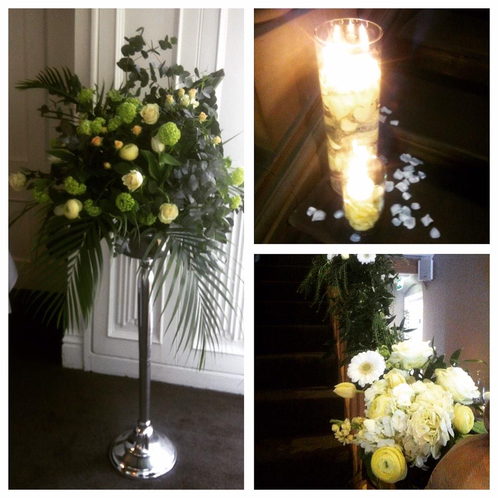 ExtravagantEven's tweet photo. couple more from yesterday with @ClampLynsey #livingflowers #extravagantevents #manchestertownhall #thedidsburyhotel http://t.co/ECrPSvfh2t