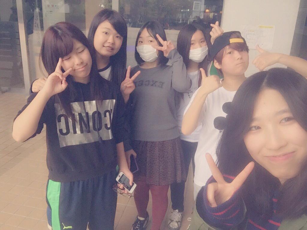 52204620's tweet photo. 今日も楽しく練習しました！
暑くなったり寒くなったり大変でしたが、新しい曲に向けて練習しました！
期待してください！(^-^) http://t.co/3S3DpZQMEy