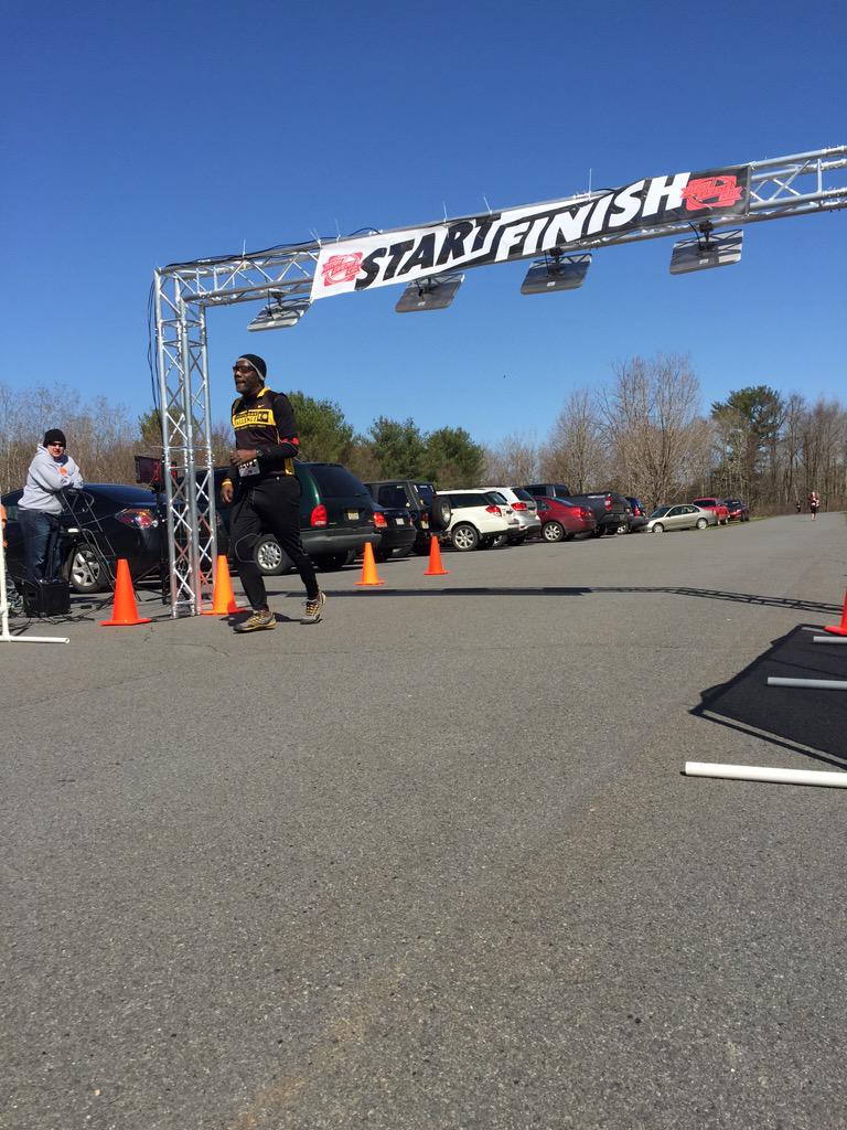 MountinCancer5K's tweet photo. Other runners crossing the finish: http://t.co/zKzNmF6MsJ