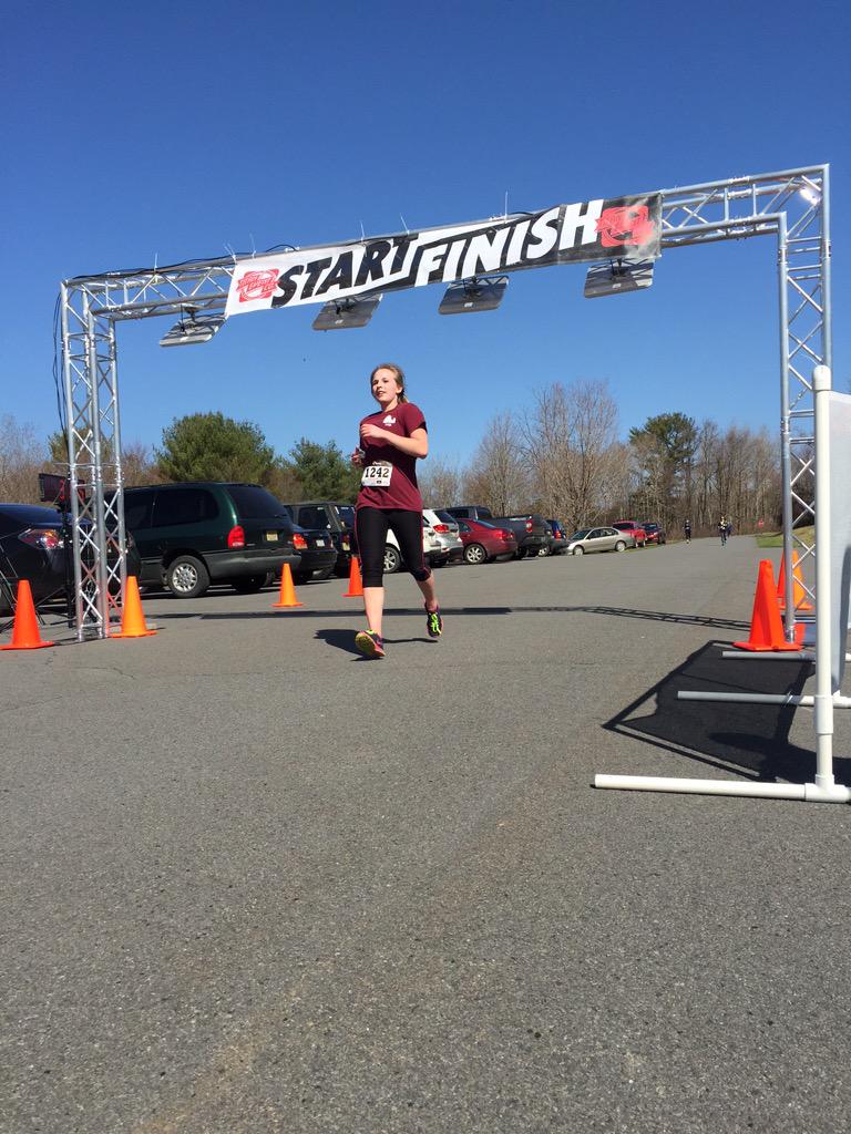 MountinCancer5K's tweet photo. Other runners crossing the finish: http://t.co/zKzNmF6MsJ