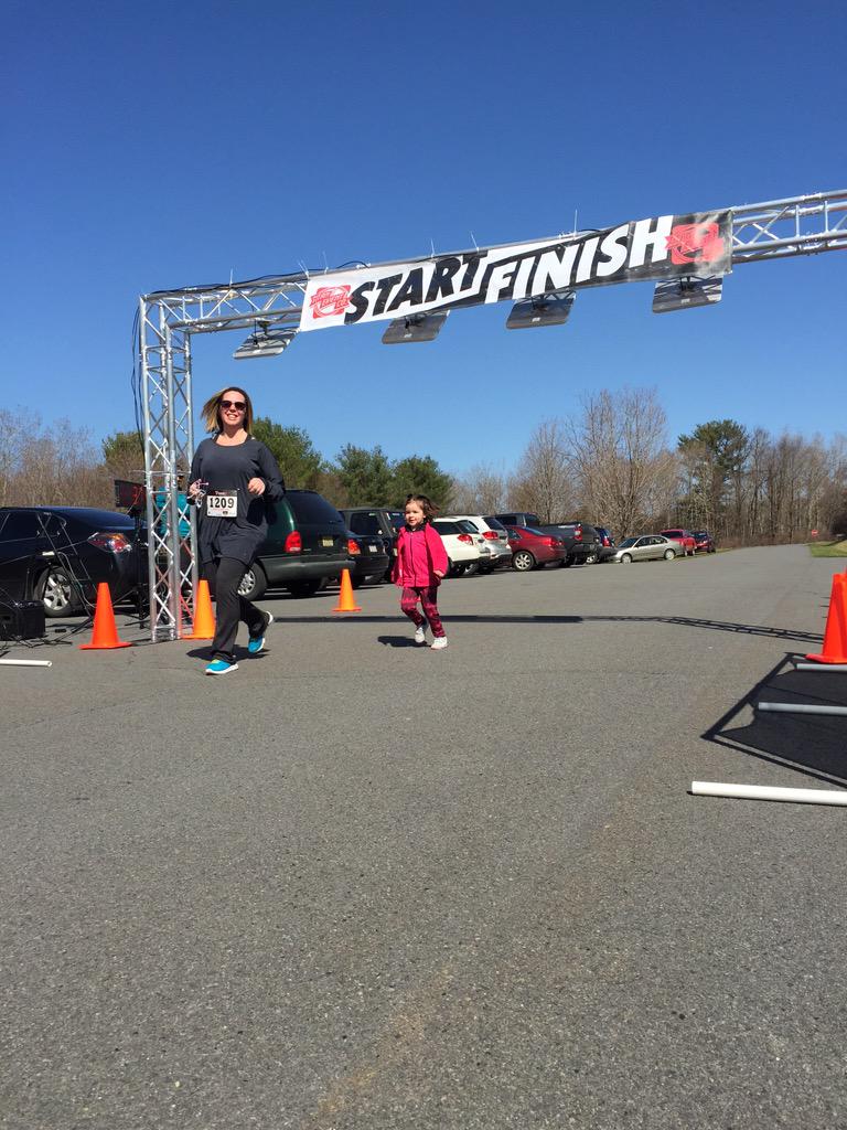 MountinCancer5K's tweet photo. Other runners crossing the finish: http://t.co/6gdXOItkE8
