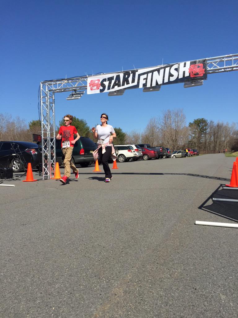 MountinCancer5K's tweet photo. Other runners crossing the finish: http://t.co/6gdXOItkE8