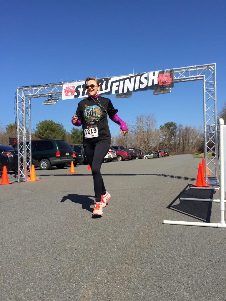 MountinCancer5K's tweet photo. Other runners crossing the finish: http://t.co/6gdXOItkE8
