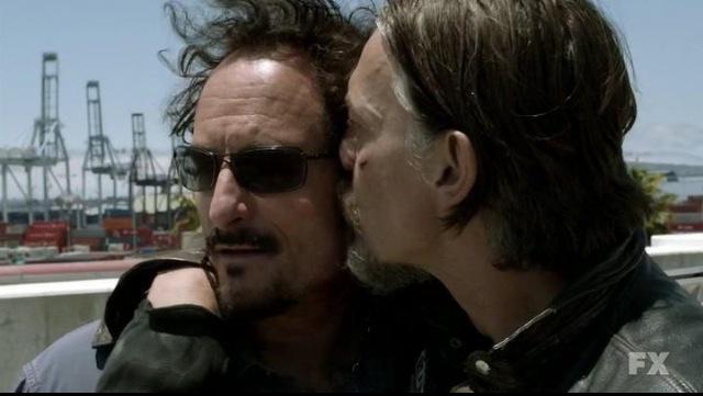 tullyclover3's tweet photo. @KimFCoates @TommyFlanagan @SOAAddicts #Tig, #Chibs and I crashed a wedding #inmydreams last night #missingSOA http://t.co/MPYxBFjqXI