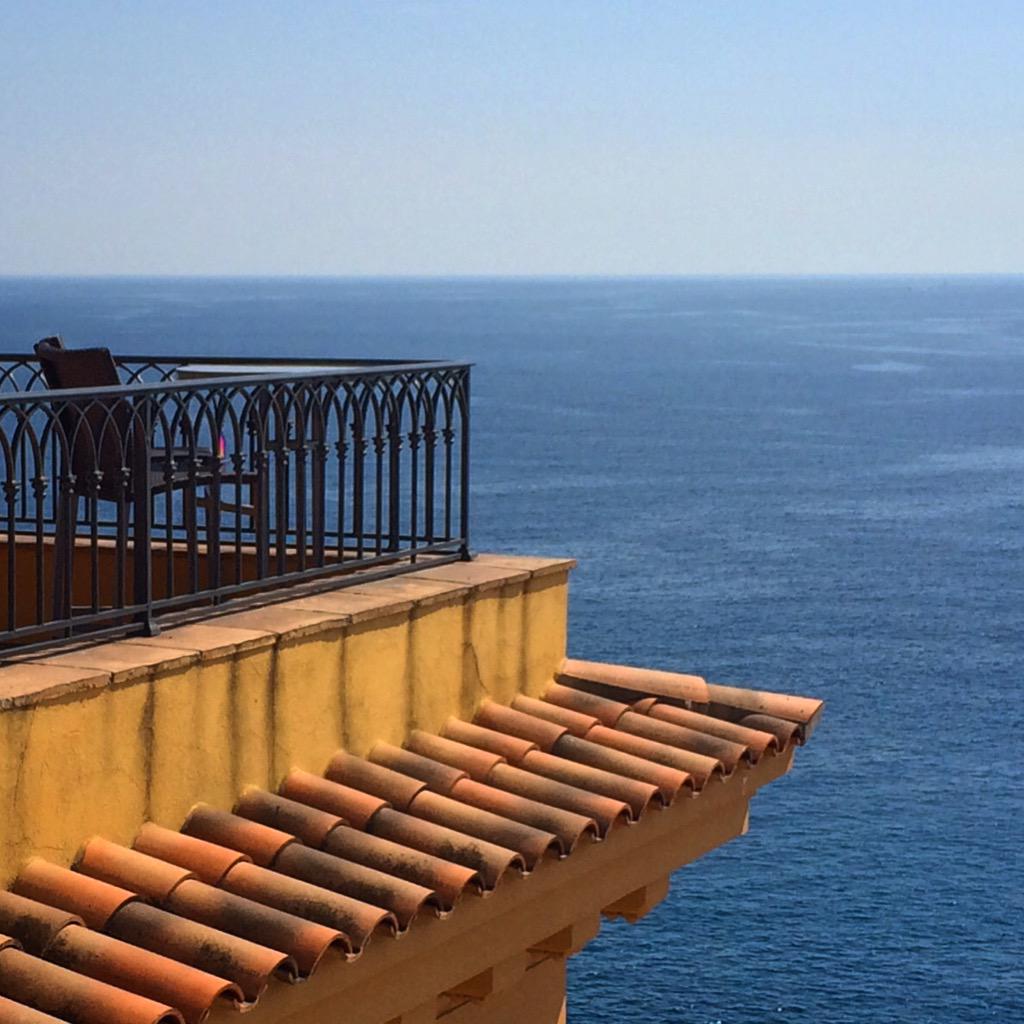 jschneider91's tweet photo. Seriously though...#chairwithaview http://t.co/HucCSBF9Xr
