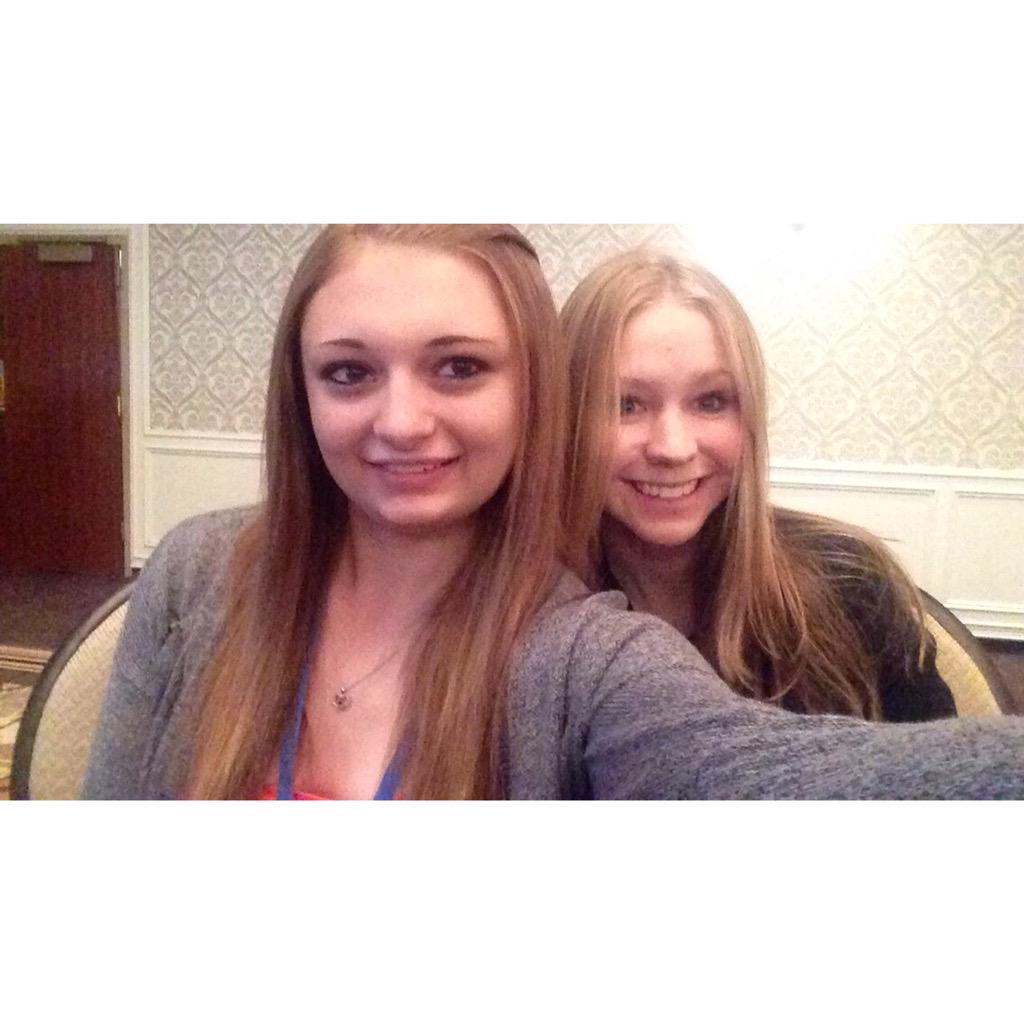 kristi_marie24's tweet photo. Yo βοΈ #superdcon http://t.co/2MysGWkMlK