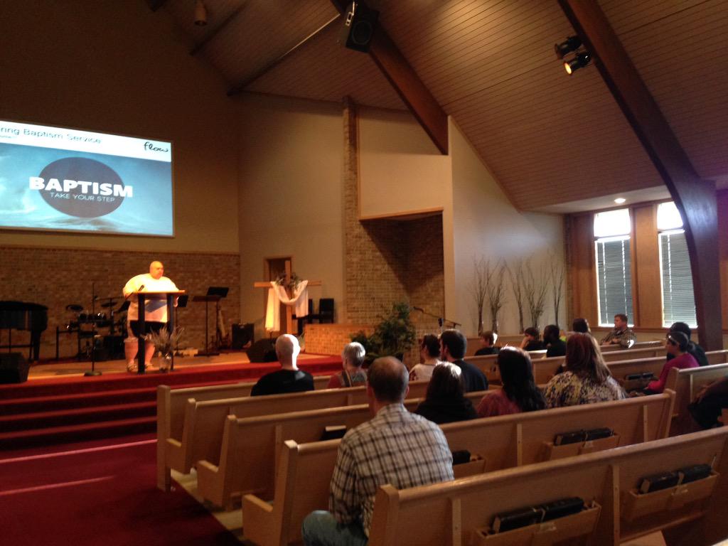 FlowRacine's tweet photo. Celebrating baptisms during last nights special service! http://t.co/ku3bNdLC1v