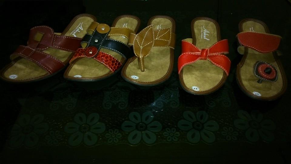 rumahsotoiwan's tweet photo. HUB: 081214331964/ 081394751965 ALMT : KOMPLEK BUMI PANYILEUKAN i 9 NO 14 Rp 35.000 http://t.co/L716v97jT2