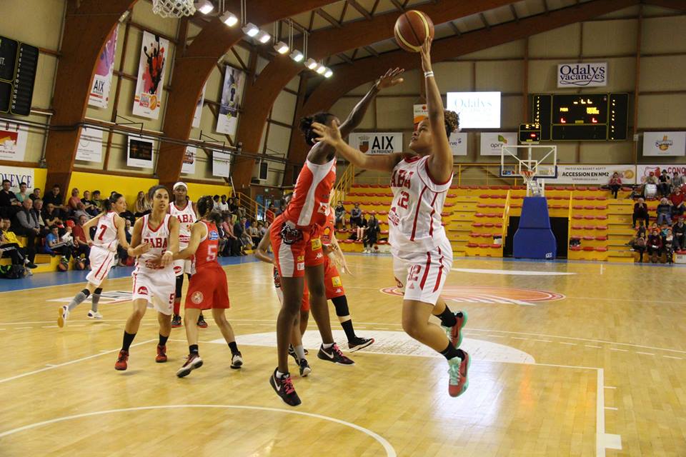 ffbasketball's tweet photo. #LF2 > @PABAOfficiel sur une mauvaise série  @RBF_Officiel &amp; @abchartres en profitent! La J24: http://t.co/BMzyHGbAfc http://t.co/GVEtFPQy8l