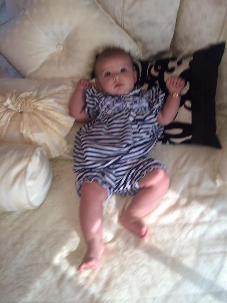 Angelinesmith16's tweet image. 