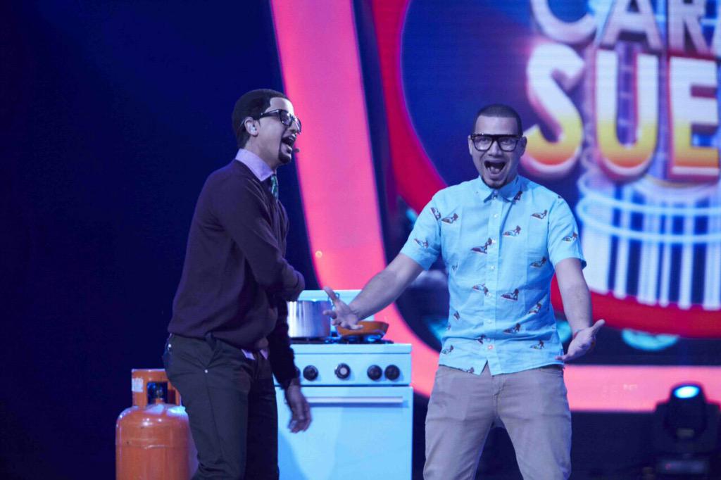 JiggyOficial's tweet photo. #TuCaraMeSuena @obvidionodmal ese momento cuando te imitan todas mañas 😅 http://t.co/fkH0yyECXD